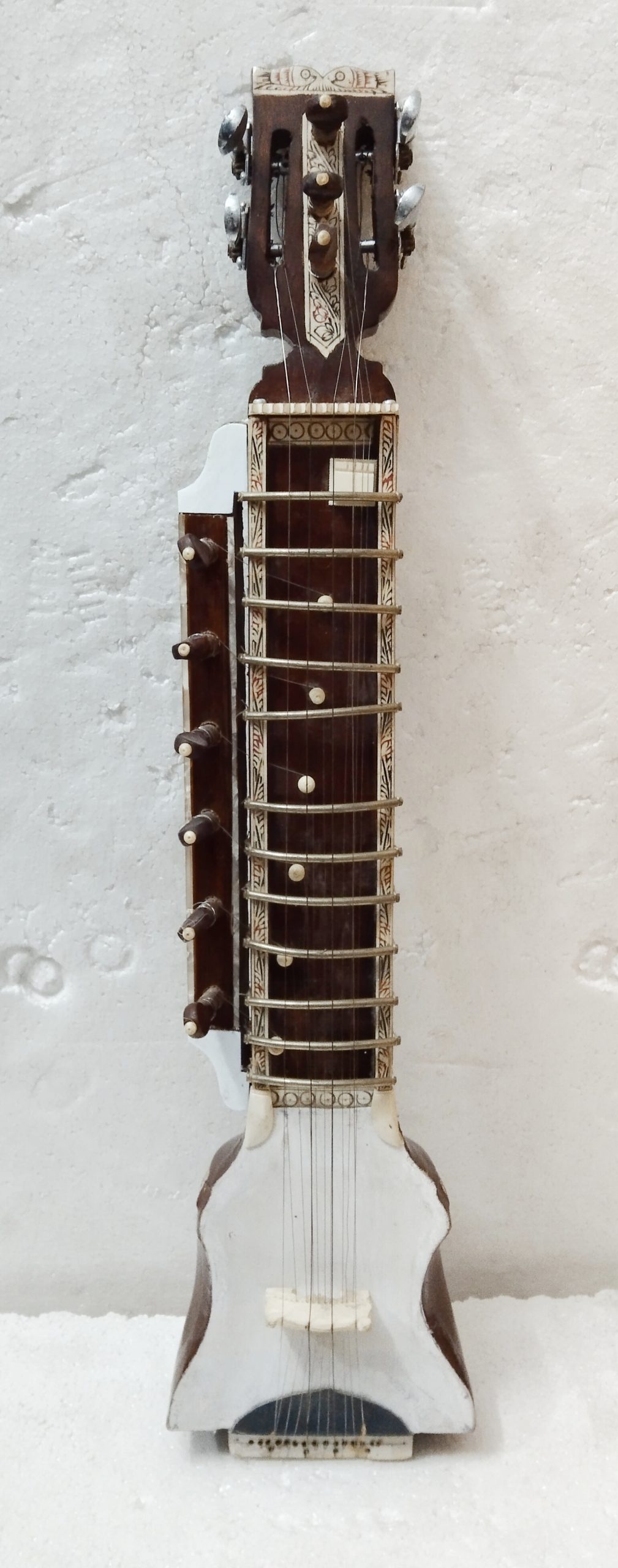 WOODEN DECORATIVE DILRUBA MINIATURE MUSICAL INSTRUMENT SHOWPIECE FOR HOME DECORE
